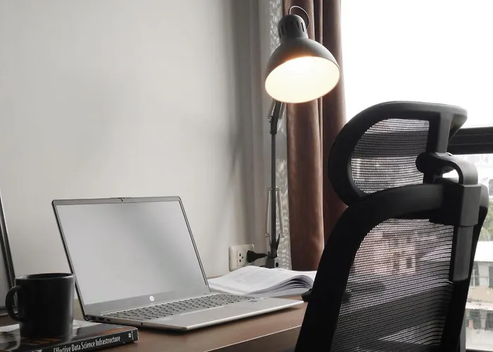 Near Bts L Large 73 Sqm L Workspace בנגקוק